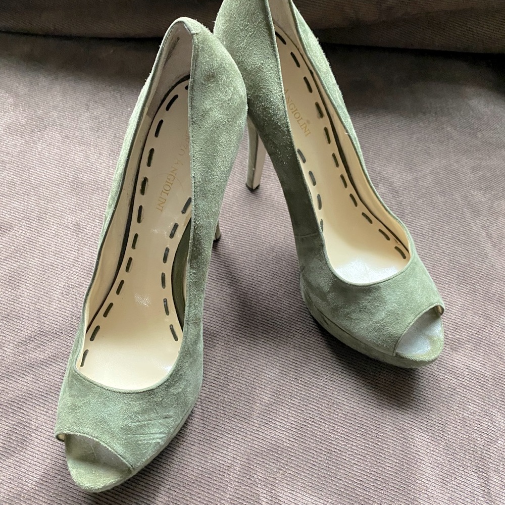 Enzo Angiolini Pumps